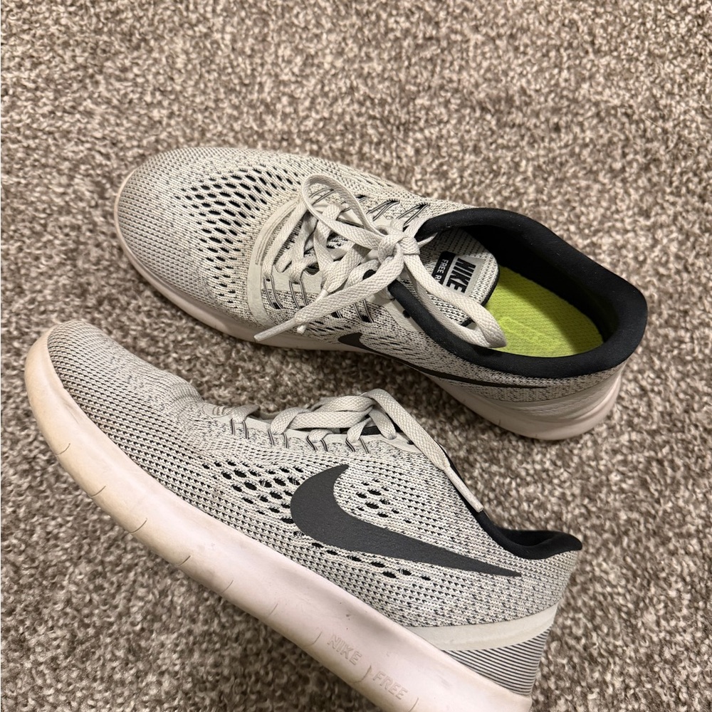 Nike Women’s Gray Running Shoes